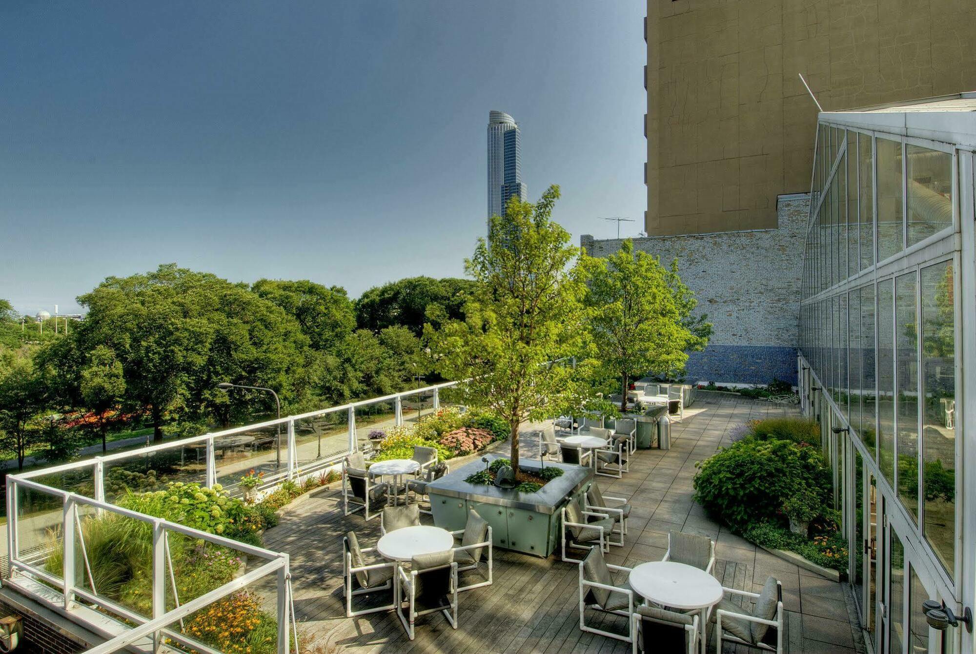 Le Meridien Essex Chicago Exteriör bild